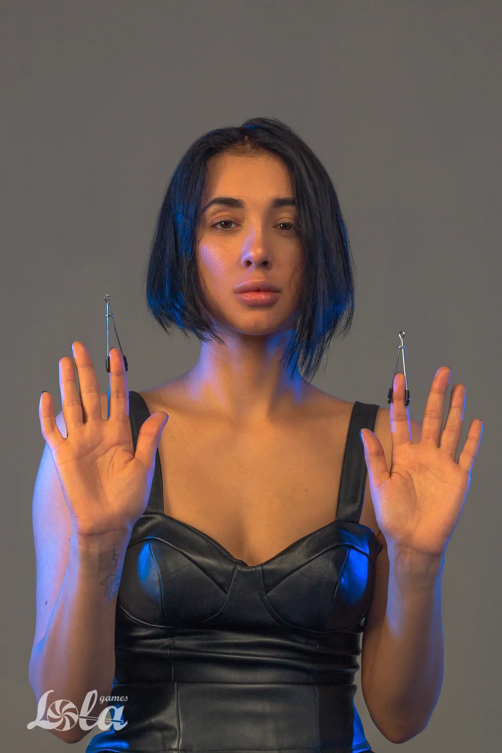 зажимы на cоски party hard flirty 1133-01lola в Симферополе