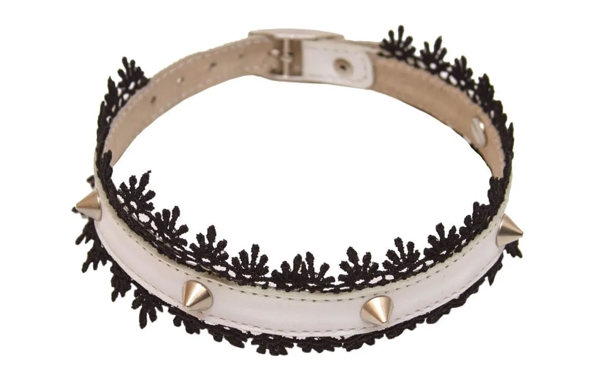 ошейник подиум с кружевом и шипами, белый в Симферополе