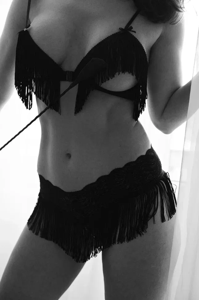 Эротическое бюстгальтер с бахромой perla в Симферополе