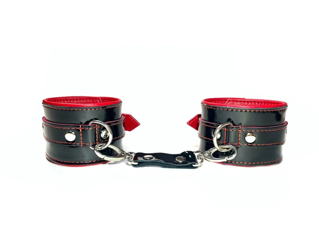 наручники из кожи лак черно-красные 51029ars в Симферополе