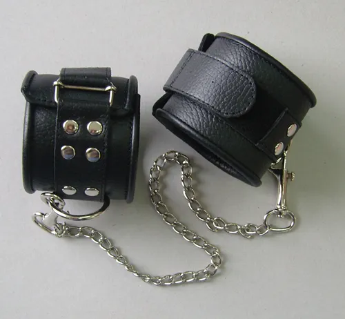 оковы кожаные черные на липучках, соединенные цепочкой длиной 35см 3073-1 в Симферополе