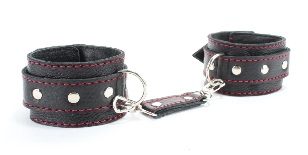 оковы на ноги с красной строчкой 56012ars в Симферополе