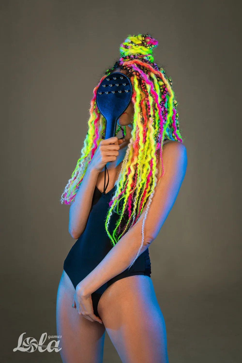 шлепалка party hard barb 1127-01lola в Симферополе