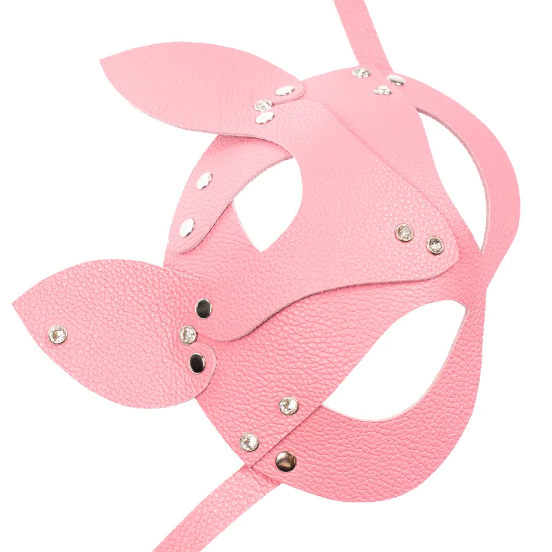 маска кошки с серёжкой, розовая в Симферополе