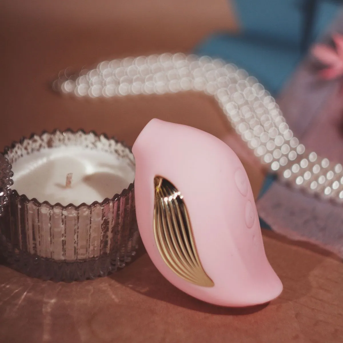 Вибромассажер Птичка с функцией всасывания, розовый