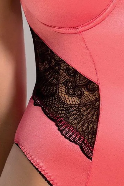 Одежда бренда Pink Rabbit в Симферополе