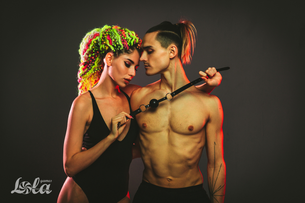 кляп party hard love addict black 1146-01lola в Симферополе