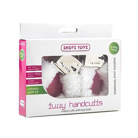 наручники декоративные с мехом shots toys, белые в Симферополе